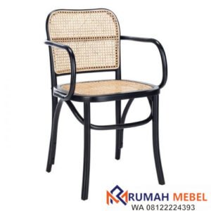 Kursi Cafe Rotan Steiner