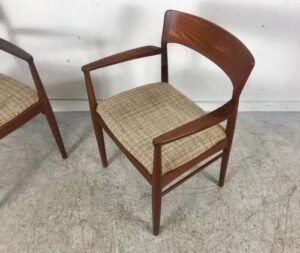 Kursi Cafe Unik Murah Danish