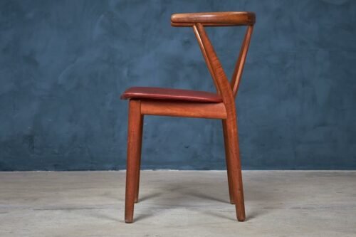 Kursi Cafe Kayu Henning