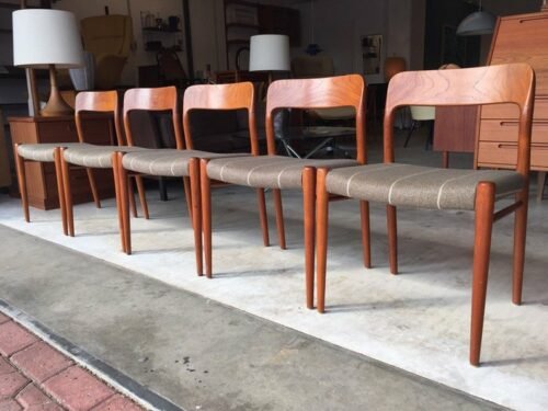 Kursi Cafe Kayu M'ller