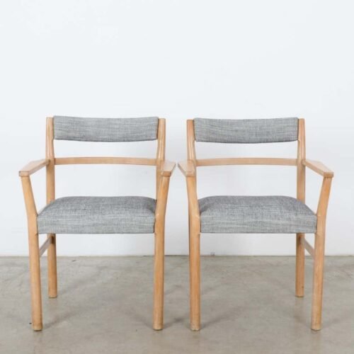 Kursi Cafe Minimalis Grey