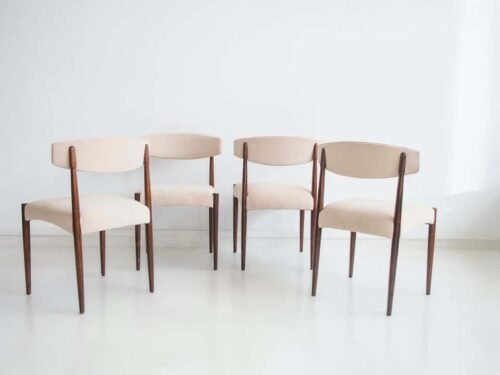 Kursi Cafe Terbaru Cream