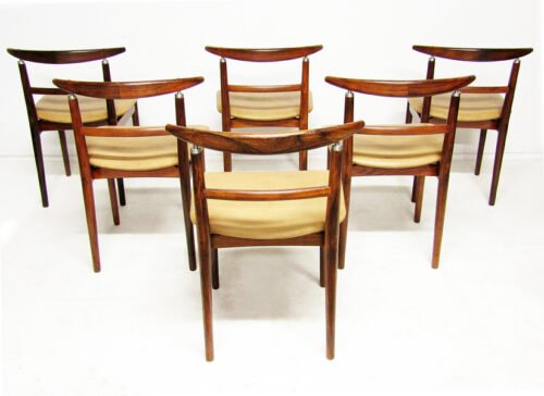 Bangku Cafe Jati Helge Unik