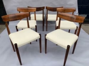 Kursi Cafe Minimalis Slagelse Klasik