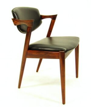 Kursi Cafe Modern Rio Unik