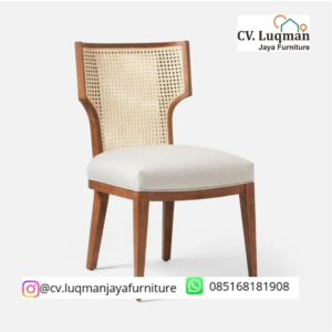 Kursi Kayu Sandaran Rotan