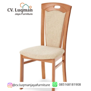 Kursi Makan Kayu Elegan